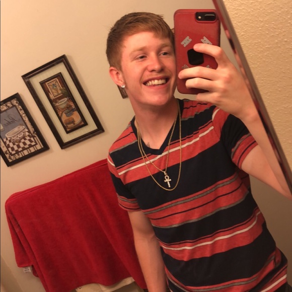 Meet your Posher, Joshua - Picture 2 of 8